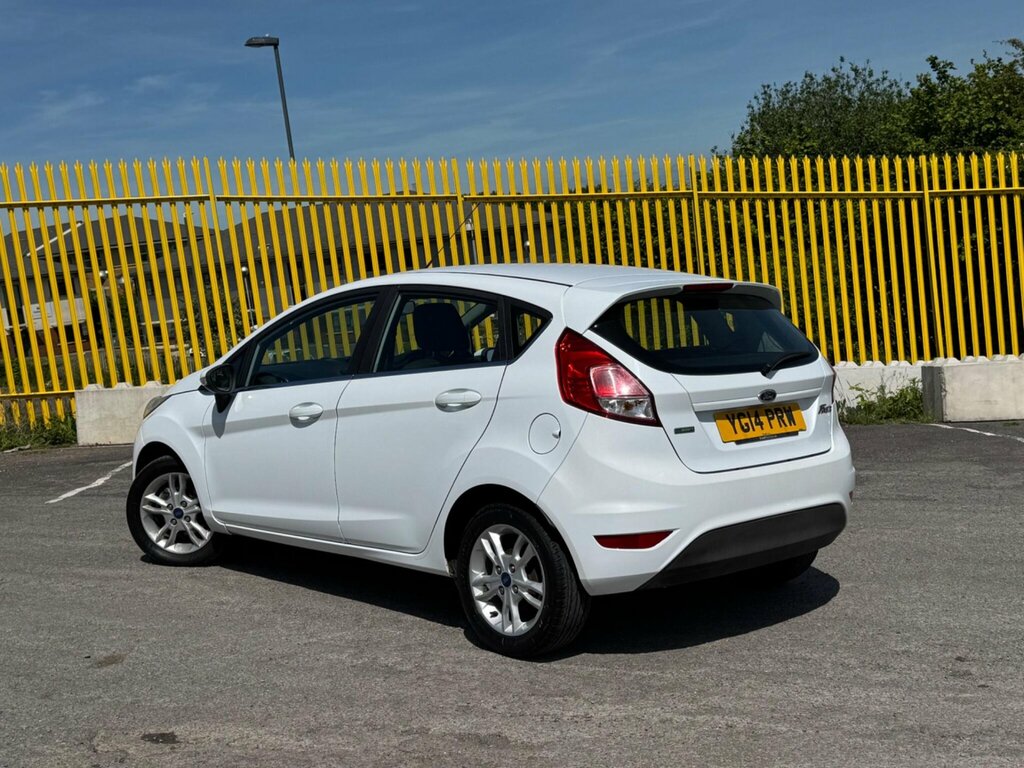 Ford Fiesta 1.0T Ecoboost Zetec Euro 5 Ss YG14PRW White #2