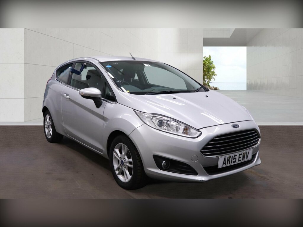 Ford Fiesta 1.0T Ecoboost Zetec Euro 5 Ss AK15EWV Silver