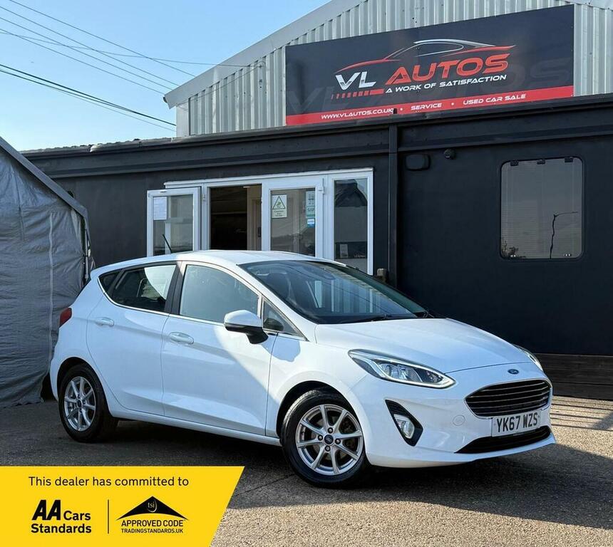 Ford Fiesta Hatchback 1.0T Ecoboost Zetec Euro 6 Ss 20 White