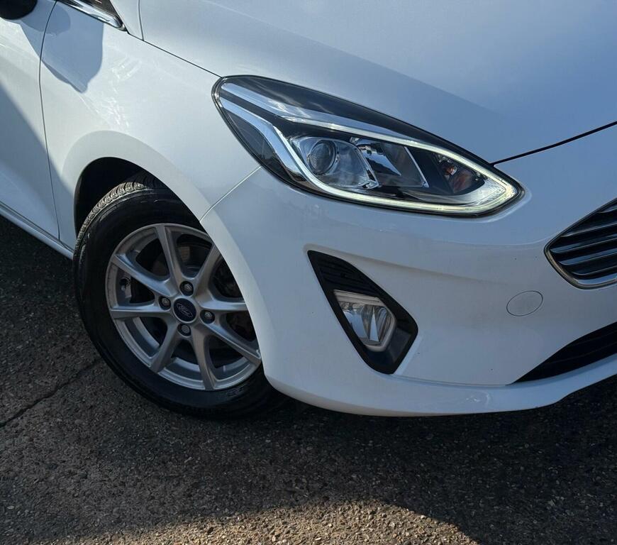 Ford Fiesta Hatchback 1.0T Ecoboost Zetec Euro 6 Ss 20 YK67WZS White #6