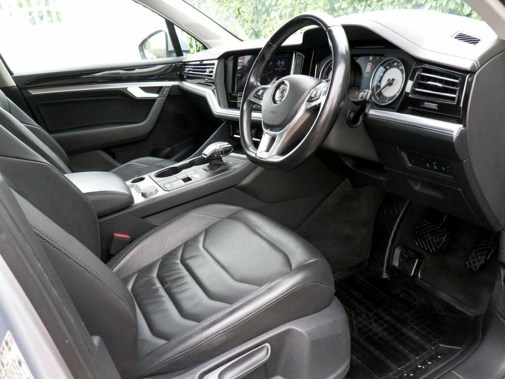 Volkswagen Touareg 3.0 Tdi V6 Sel Suv Tiptronic 4Motion Eu AV68VHA Silver #5