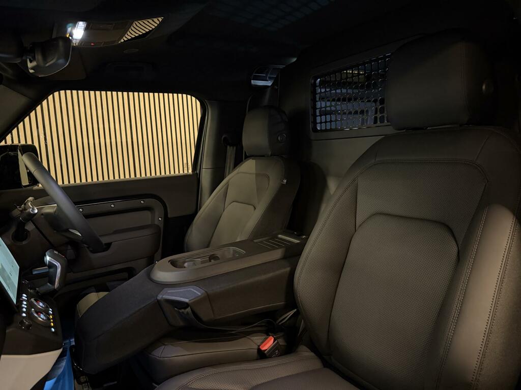 Land Rover Defender 90 3.0 D250 Mhev S Hard Top Suv 4Wd S Black