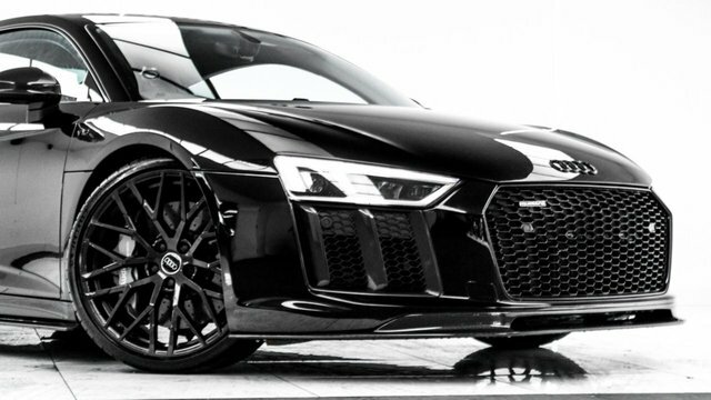 Audi R8 5.2 Fsi V10 Plus Coupe S Tronic Quattro WV66TDZ Black #4