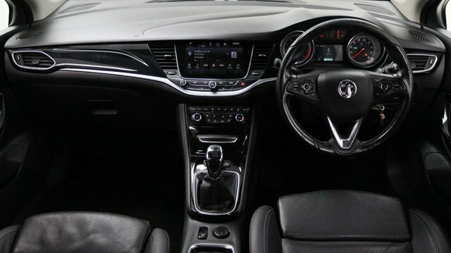 Vauxhall Astra 1.4I Turbo Elite Nav Hatchback E WR66AXK Green #2