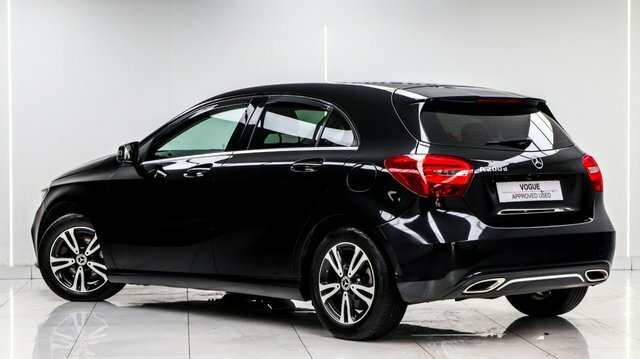Mercedes-Benz A Class 2.1 A200d Se Hatchback Euro 6 S RK04EMU Black #3