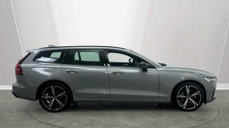 Volvo V60 B4 Mild Hybrid Plus Dark - 2025 75 HJ75AEW Grey #2