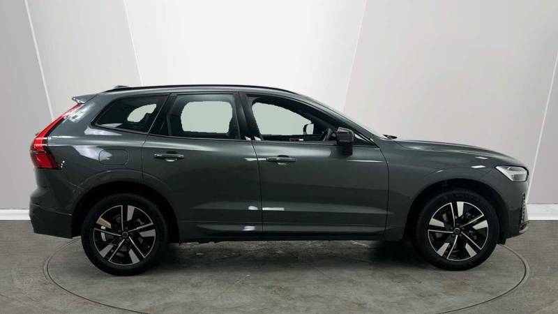 Volvo XC60 B5 Awd Mild Hybrid Plus Dark - 2025 75 HJ75ZDA #3