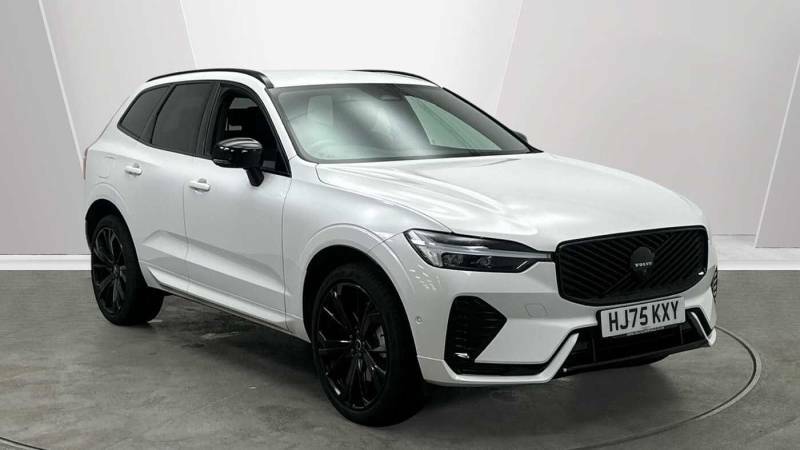 Volvo XC60 B5 Awd Mild Hybrid Black Edition Plus - 202 White