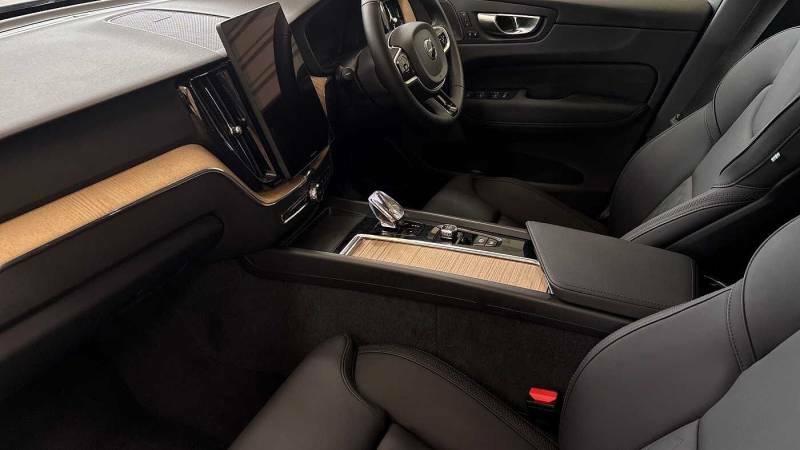 Volvo XC60 B5 Awd Mild Hybrid Plus Dark - 2025 25 RF25AYE Silver #6