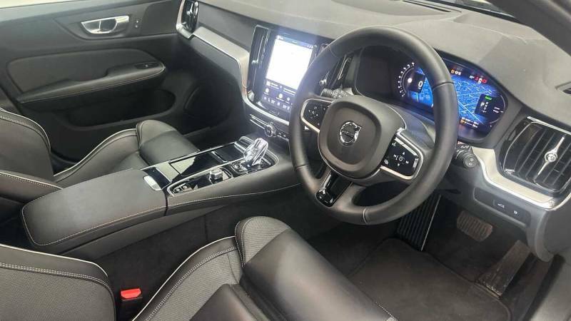 Volvo V60 T6 Awd Phev Recharge Plus Dark - 2025 75 HJ75LYR  #4