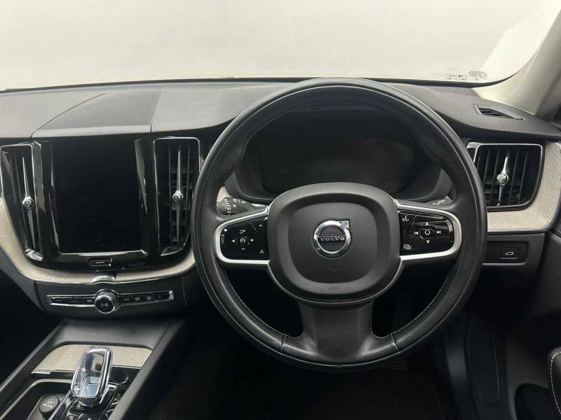 Volvo XC60 B5 Mild Hybrid Inscription Pro - 2021 21 #6