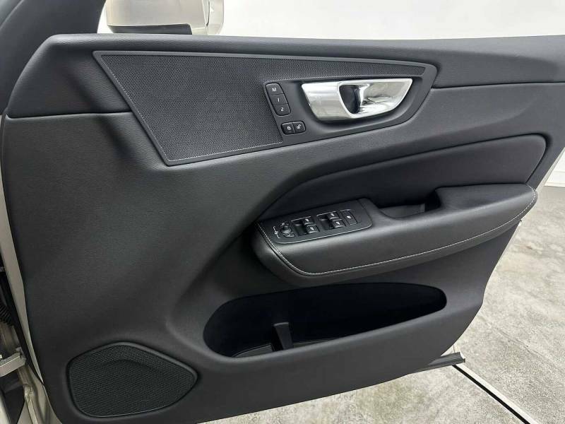 Volvo XC60 B5 Mild Hybrid Inscription Pro - 2021 21 #2
