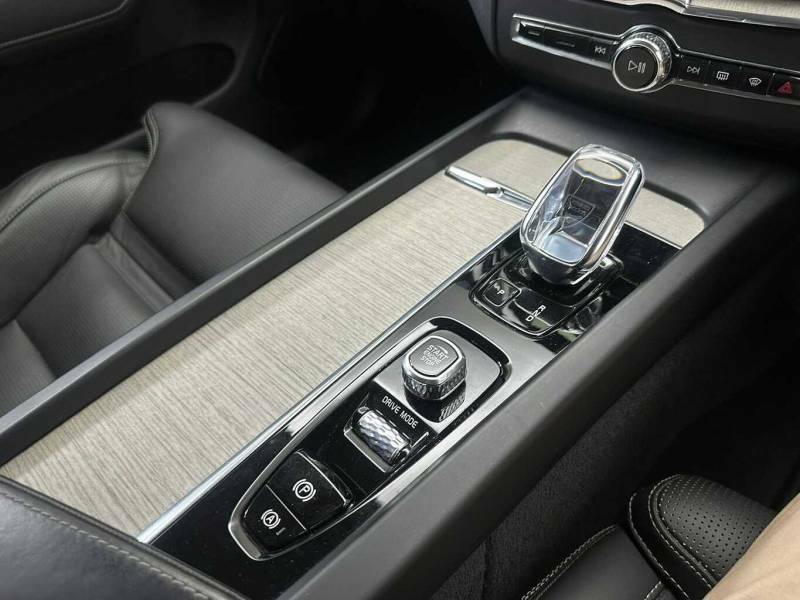 Volvo XC60 B5 Mild Hybrid Inscription Pro - 2021 21 #4