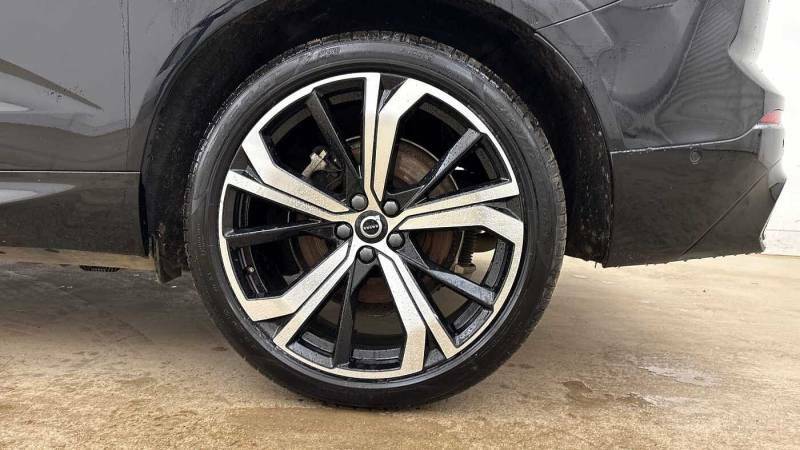 Volvo XC60 B5 Awd Mild Hybrid Ultra Dark - 2025 25 RV25XWK Black #4