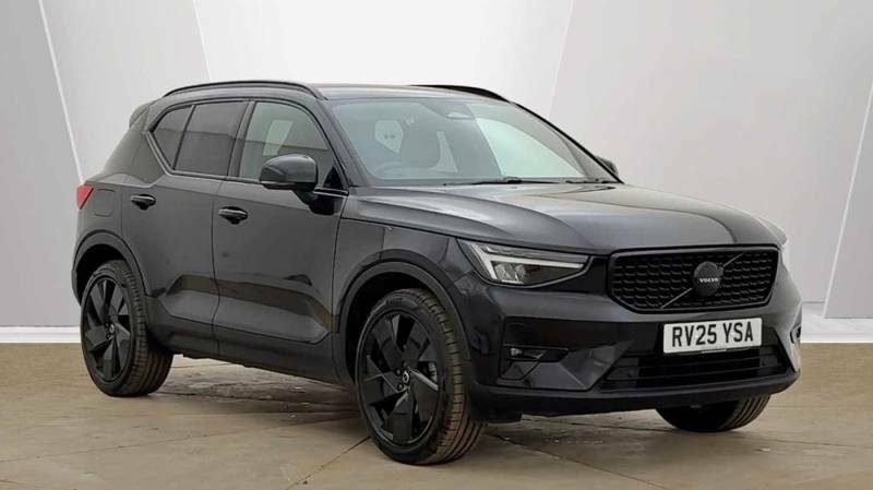 Volvo XC40 B3 Mild Hybrid Black Edition Plus - 2025 2 Black