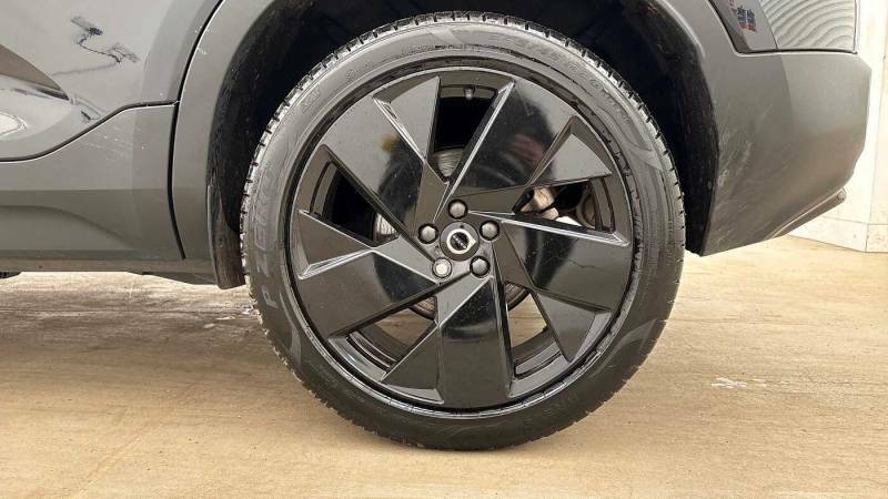 Volvo XC40 B3 Mild Hybrid Black Edition Plus - 2025 2 RV25YSA Black #4