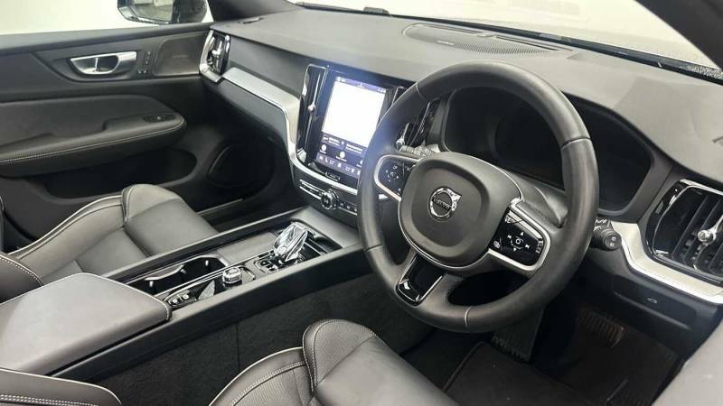 Volvo V60 B4 Mild Hybrid Ultra Dark - 2025 75 HJ75TXD Silver #4