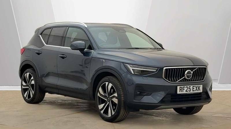 Volvo XC40 B3 Mild Hybrid Ultra Bright - 2025 25 Blue