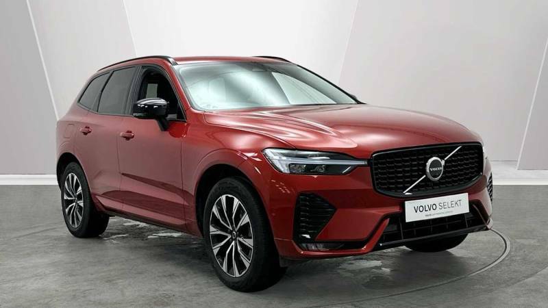 Volvo XC60 B4 Mild Hybrid Plus Dark - 2023 23 Red
