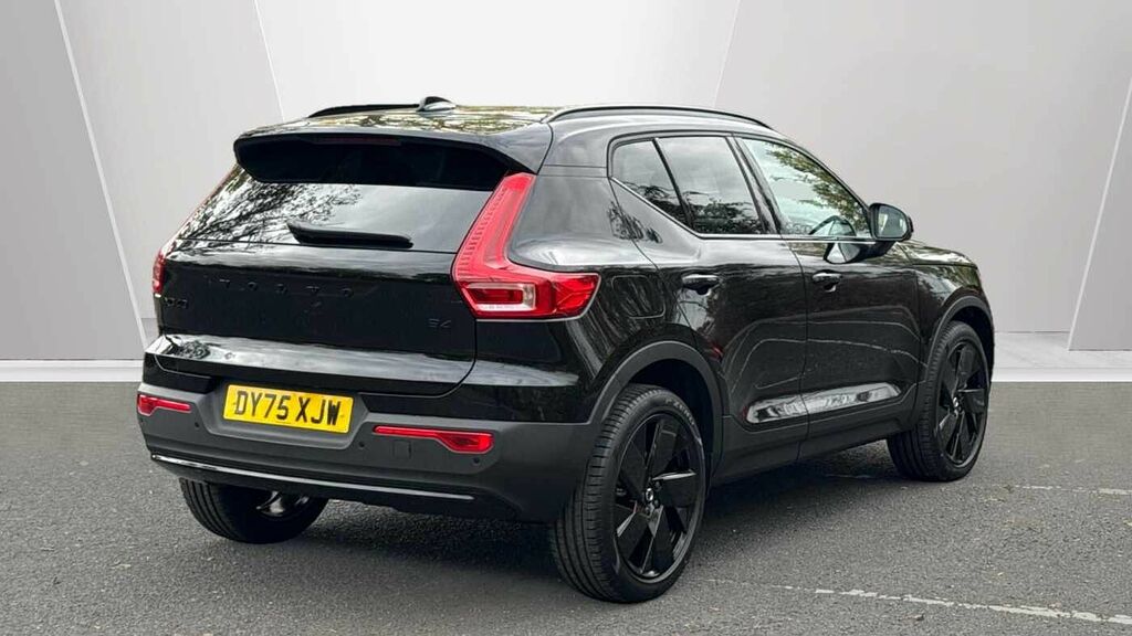 Volvo XC40 Black Edition Plus, B4 Mild Hybrid, DY75XJW Black #2