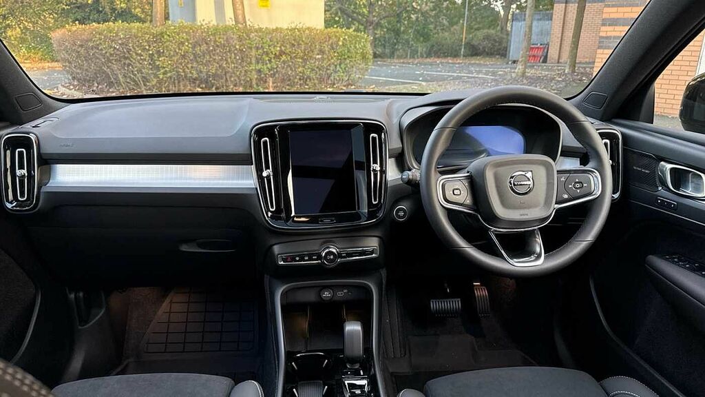 Volvo XC40 Black Edition Ultra, B3 Mild Hybrid, DV75CVO Black #5
