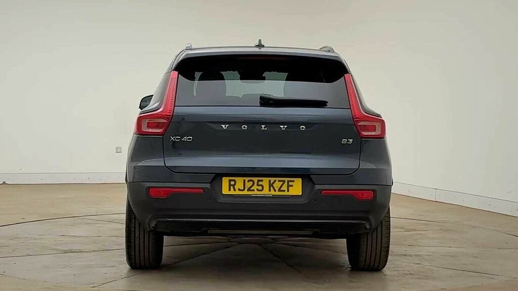 Volvo XC40 Plus, B3 Mild Hybrid, Dark RJ25KZF Blue #4