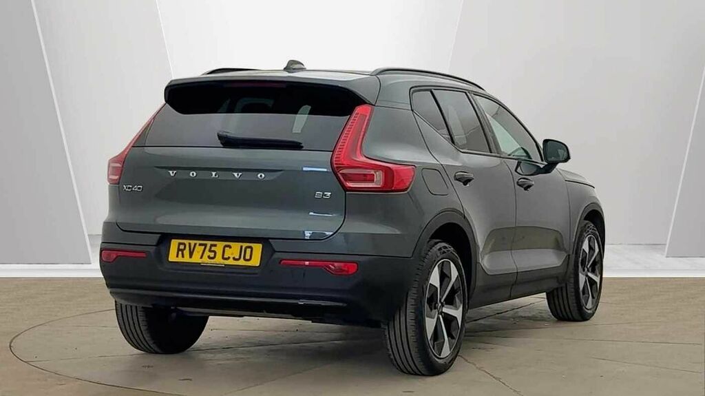 Volvo XC40 Plus, B3 Mild Hybrid, Dark RV75CJO  #3