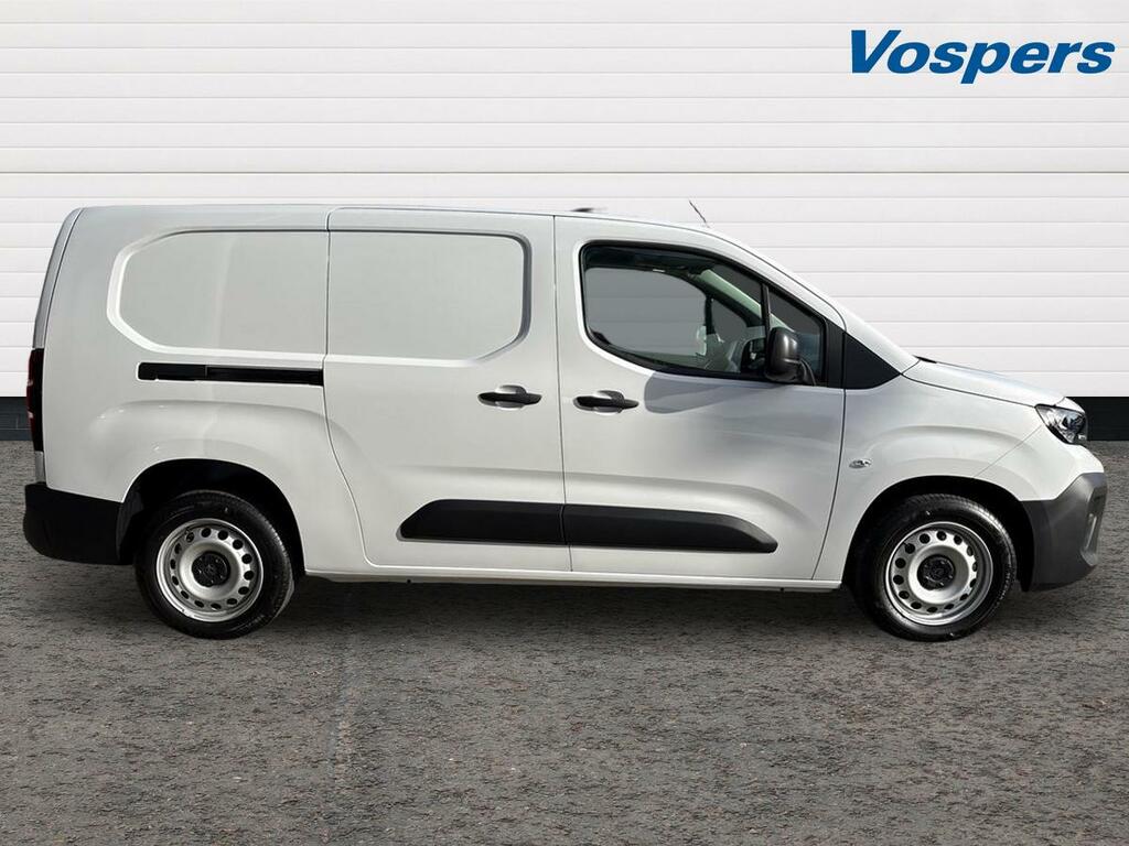 Peugeot Partner 1.5 Bluehdi 100 Professional Van WG26UGR White #2