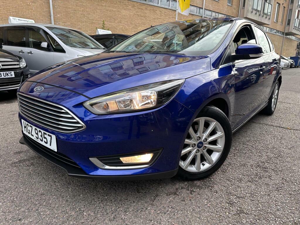 Ford Focus 1.0T Ecoboost Titanium Euro 6 S S Blue