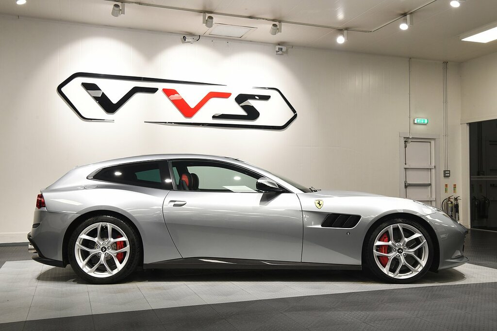 Ferrari Gtc4 Lusso T V8 Grey #2