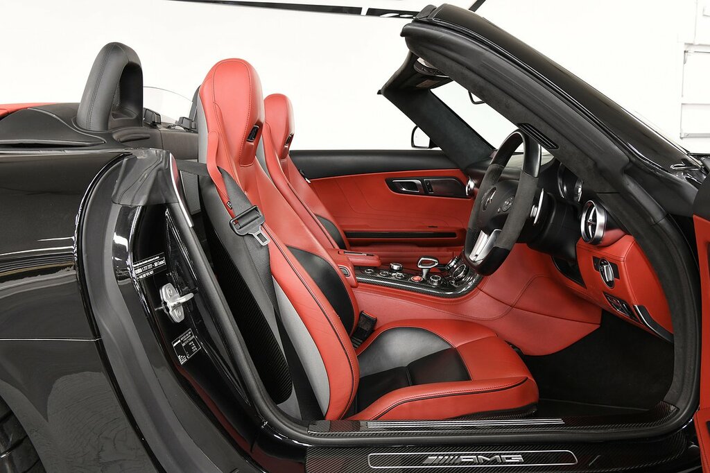 Mercedes-Benz SLS Amg Roadster Black #6