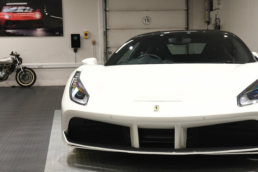 Ferrari 488 488 Gtb S-a Red #37
