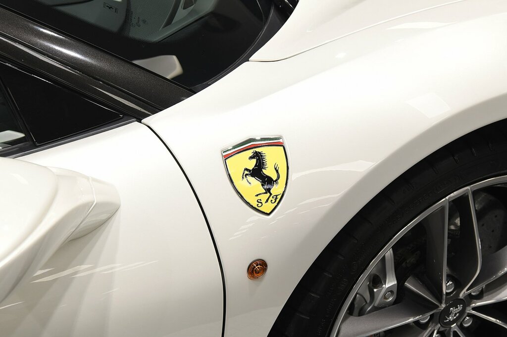Ferrari 488 488 Gtb S-a Red #40
