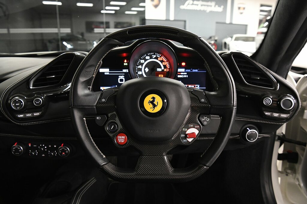 Ferrari 488 488 Gtb S-a Red #22