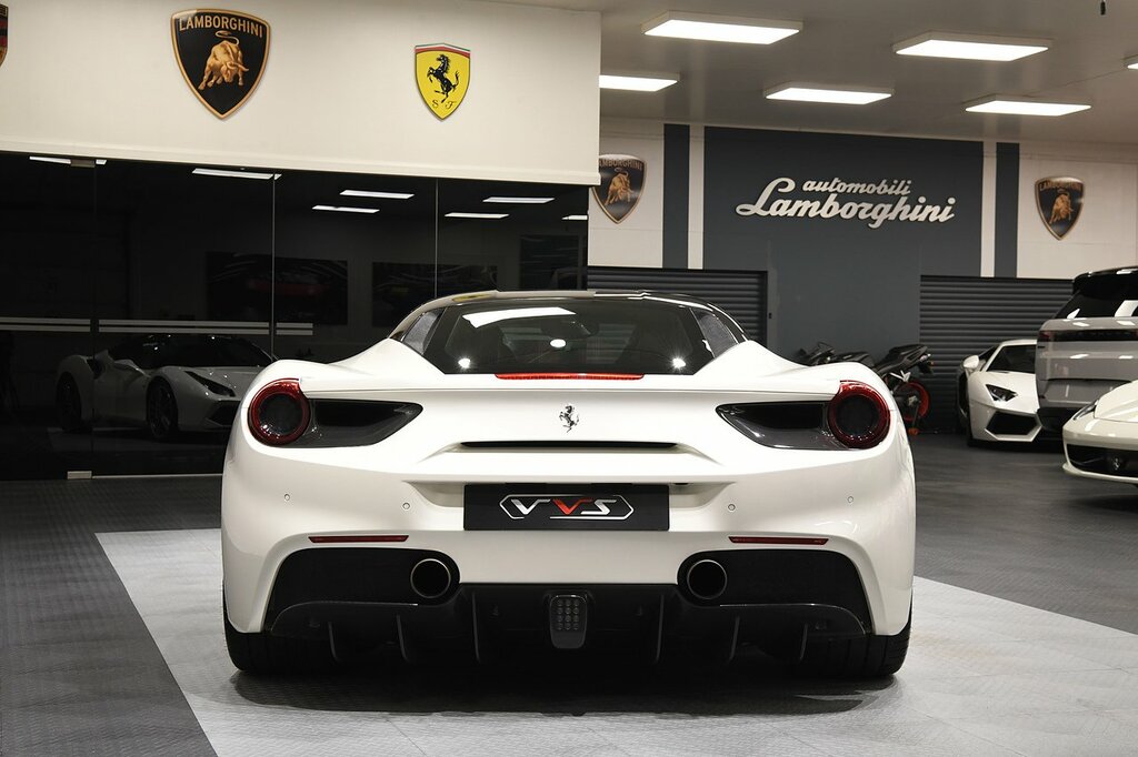 Ferrari 488 488 Gtb S-a Red #43