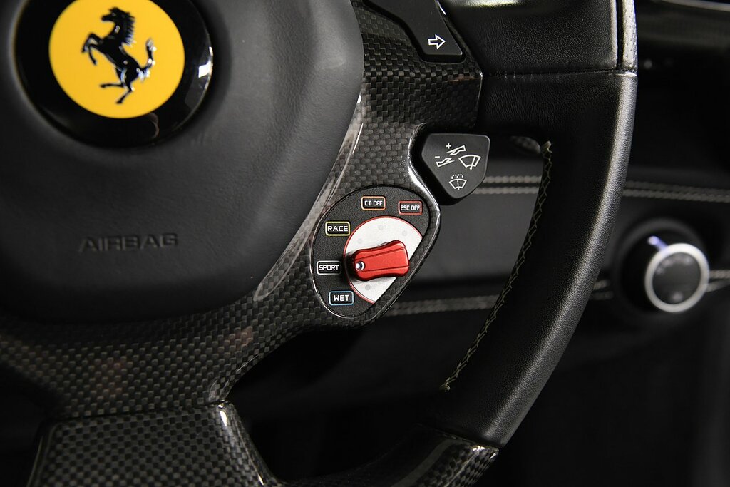 Ferrari 488 488 Gtb S-a Red #25