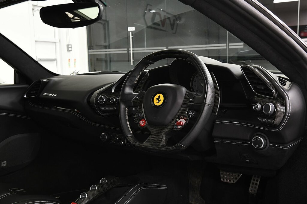Ferrari 488 T V8 Gtb White #4