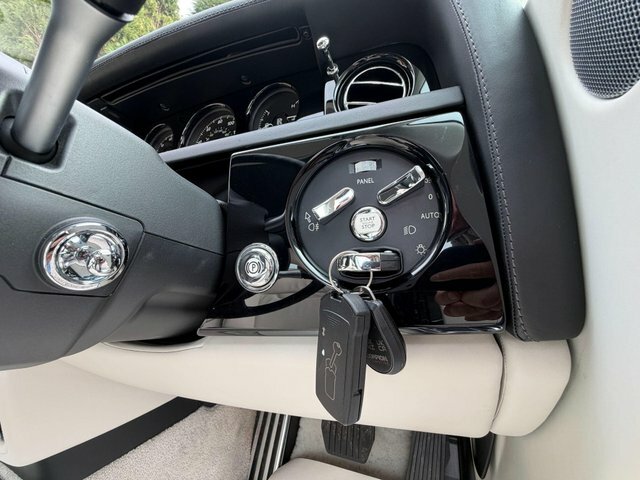 Rolls-Royce Phantom Petrol  #31