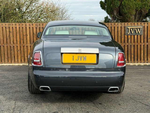 Rolls-Royce Phantom Petrol  #16