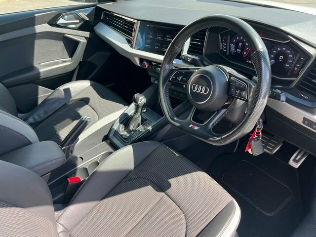 Audi A1 Tfsi 30 S Line YC20WMU White #3