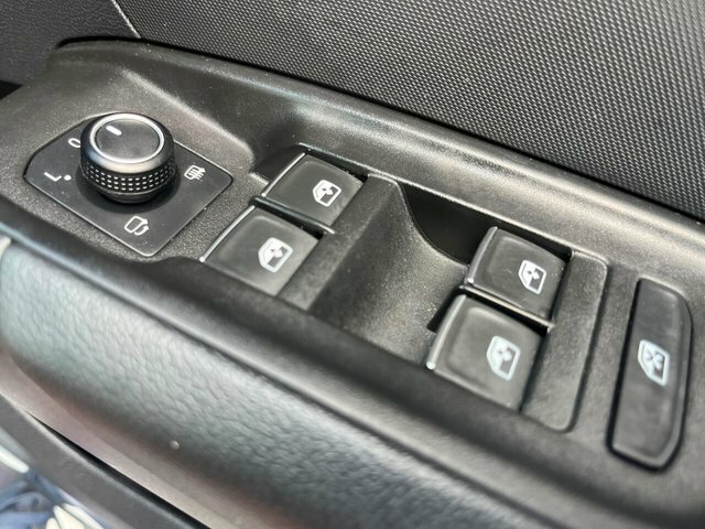Audi A1 Tfsi 30 S Line YC20WMU White #4