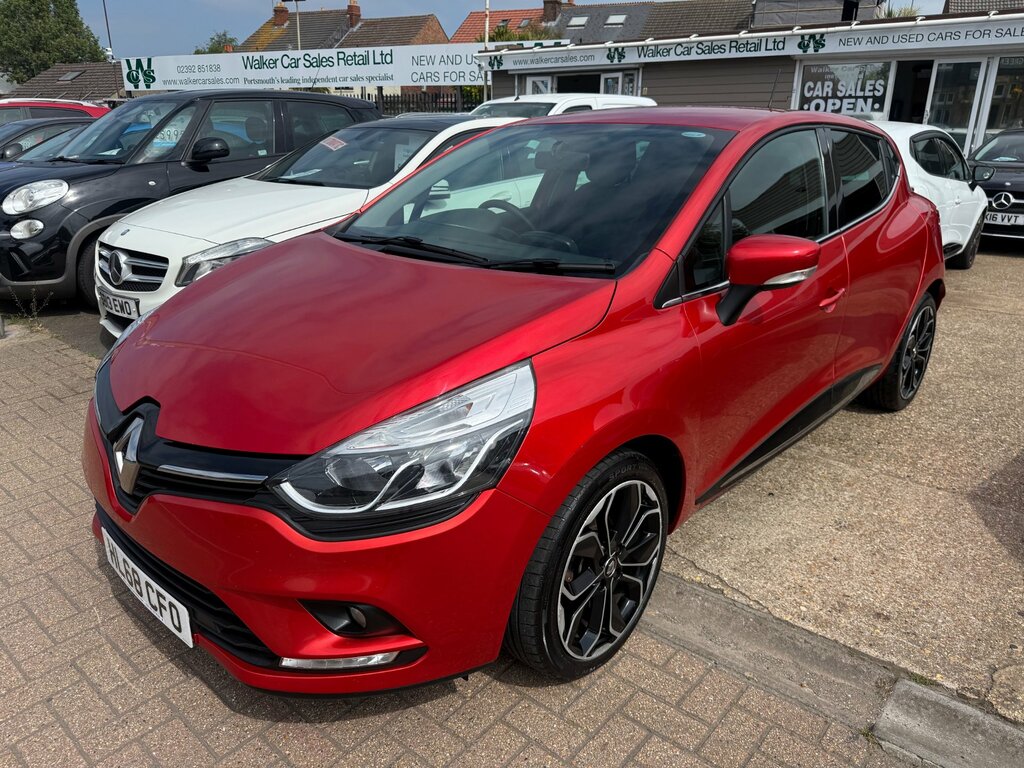Renault Clio 0.9 Tce Iconic Hatchback Euro 6 Red