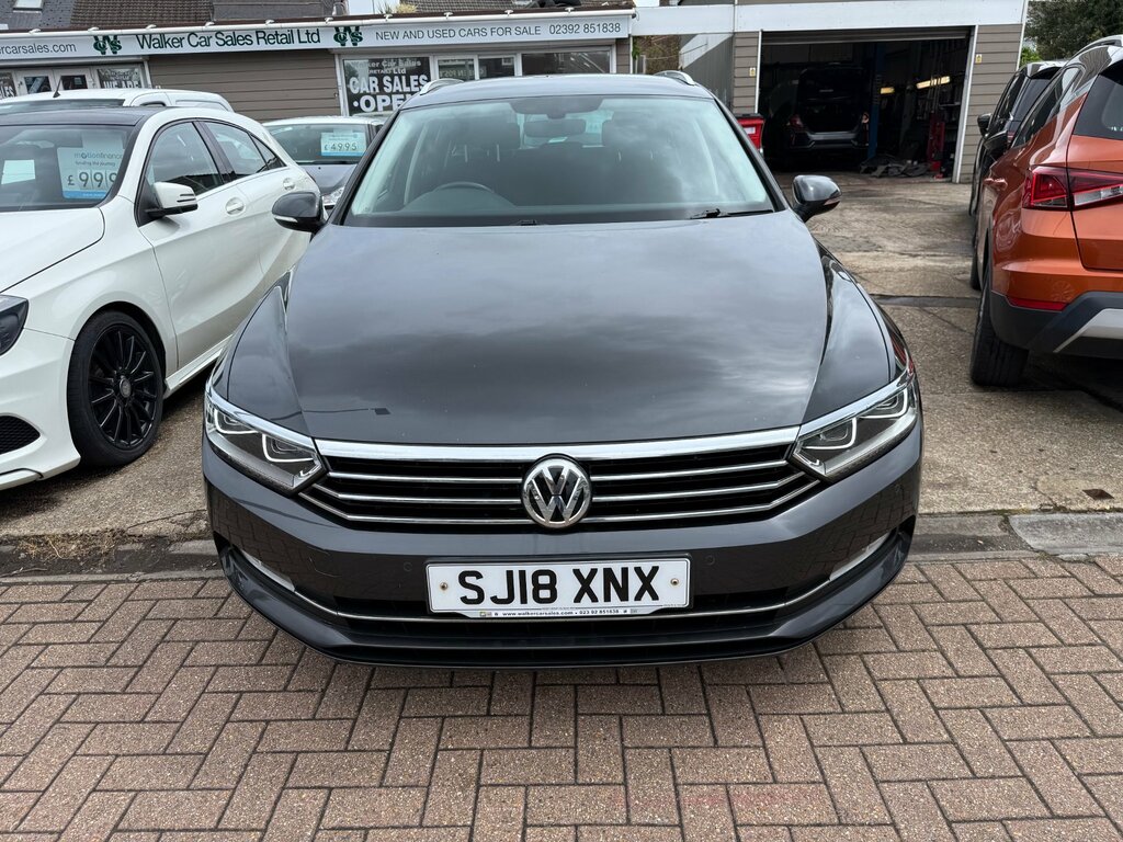 Volkswagen Passat 2.0 Tdi Se Business Estate Dsg Euro 6 SJ18XNX Grey #2