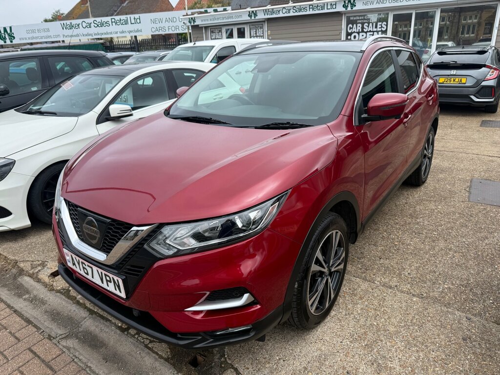 Nissan Qashqai 1.2 Dig-t N-connecta Suv Euro 6 Red