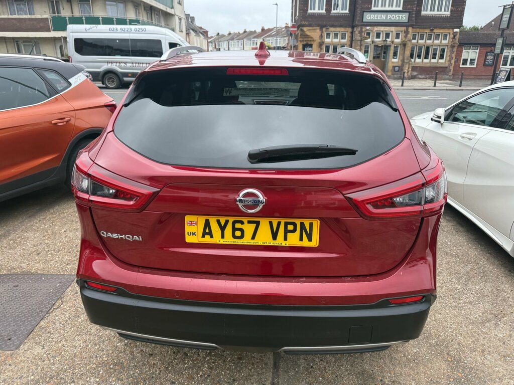 Nissan Qashqai 1.2 Dig-t N-connecta Suv Euro 6 AY67VPN Red #5