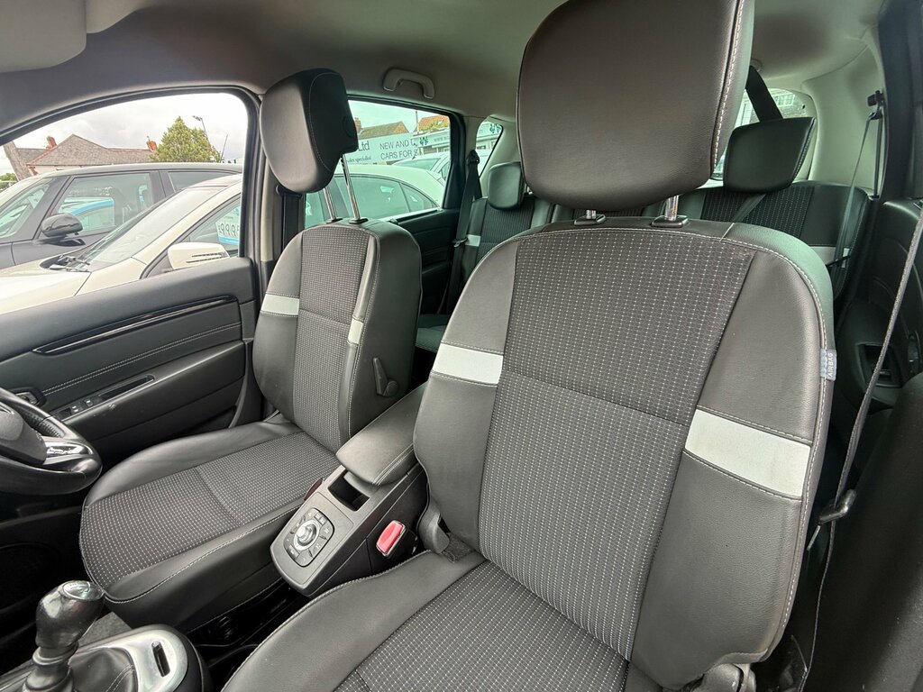 Renault Scenic 1.5 Dci Energy Dynamique Tomtom Mpv Man Grey #6