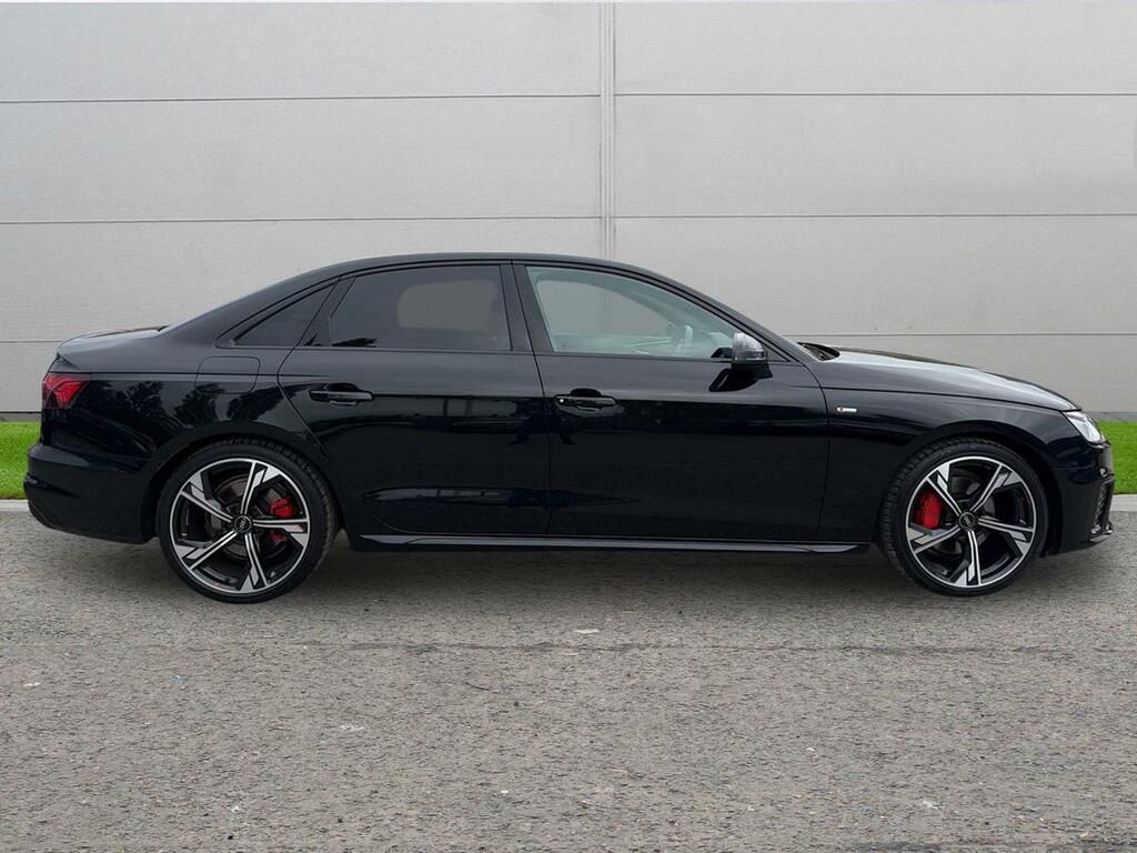 Audi A4 2.0 Tfsi 40 Black Edition S Tronic Euro 6 Ss YS73FCA Black #4