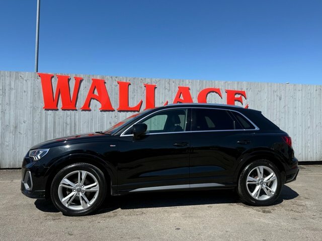 Audi Q3 Tfsi S Line Black