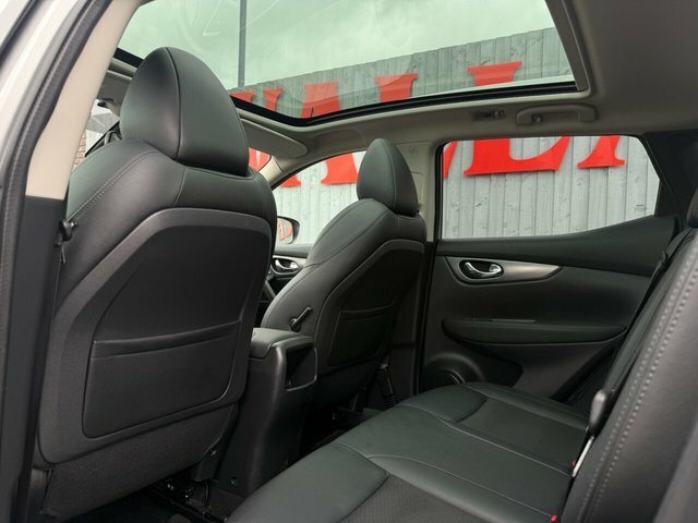 Nissan Qashqai Suv CE69TVT Silver #3