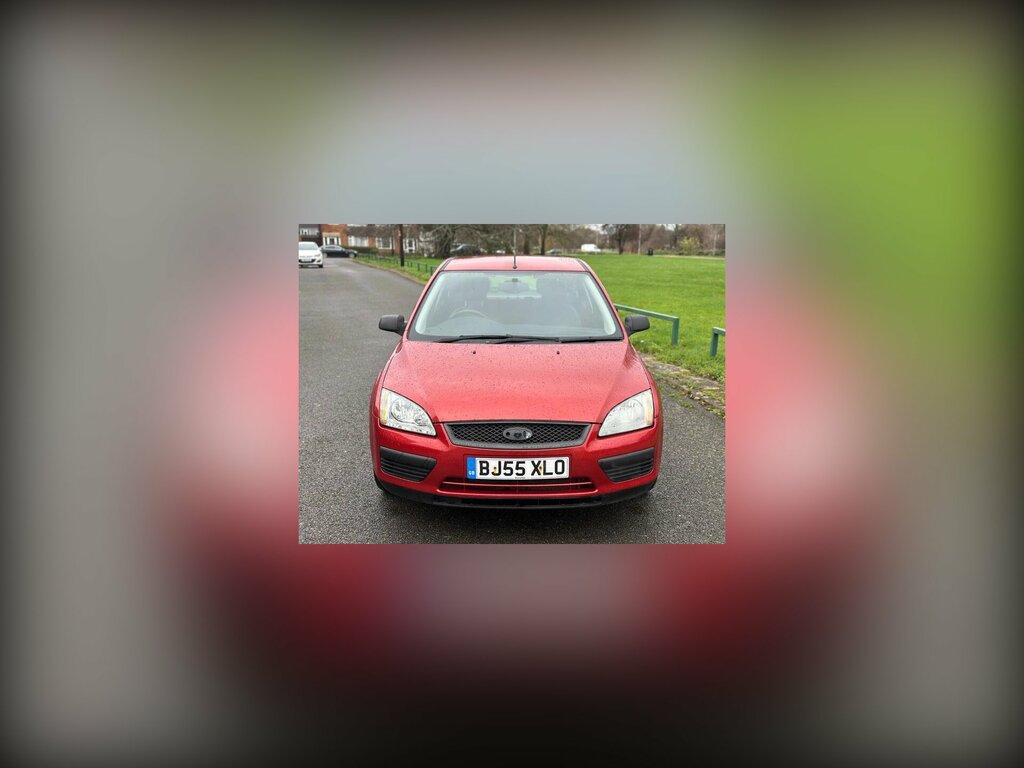 Ford Focus LX 16V Red